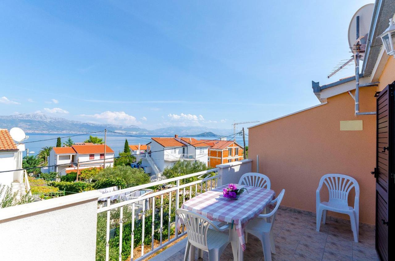 Apartments Milka Slatine Eksteriør bilde